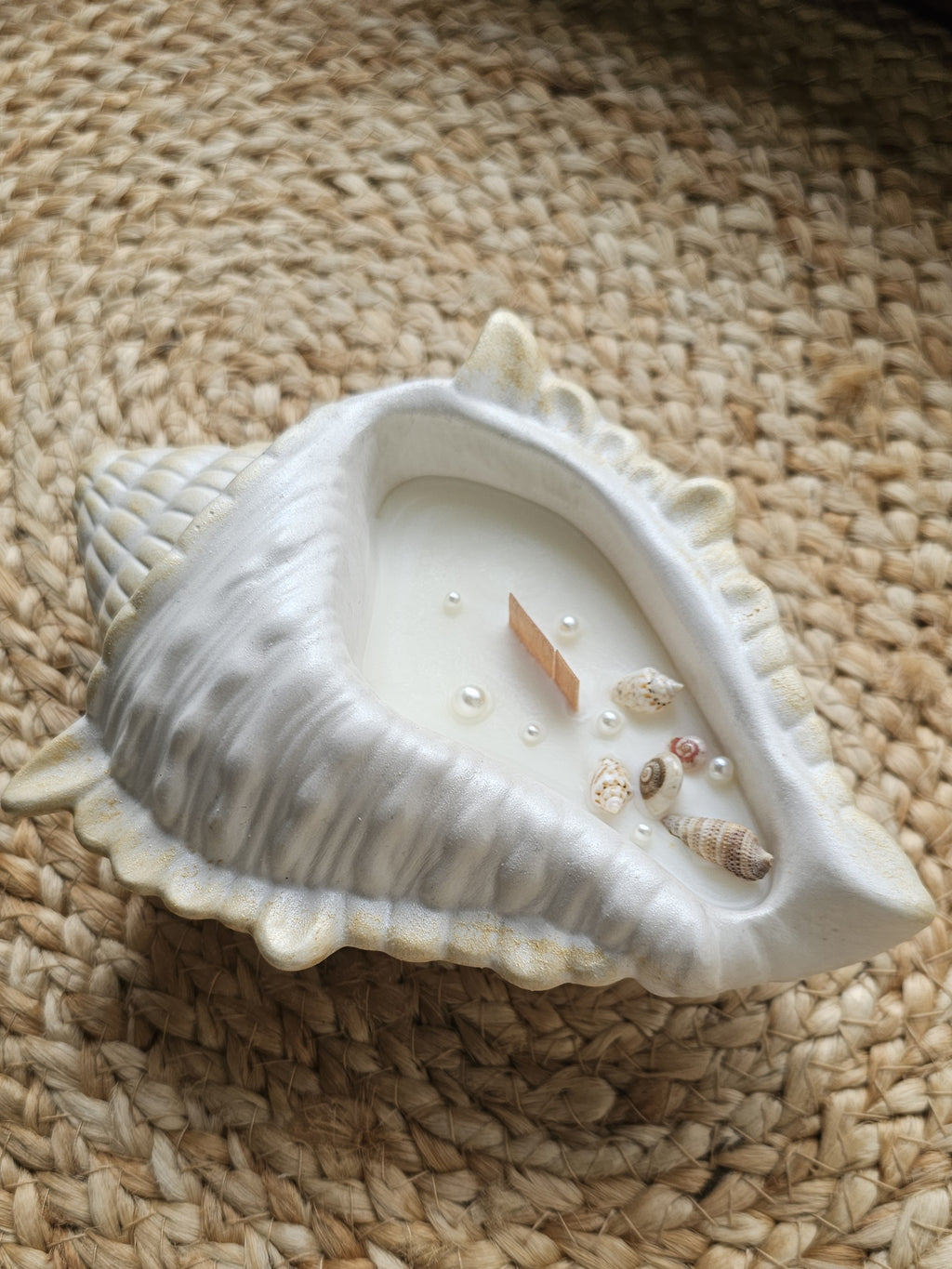 Ariel – Shell Shaped Soy Candle – Coastal Decor & Ocean-Inspired Gift